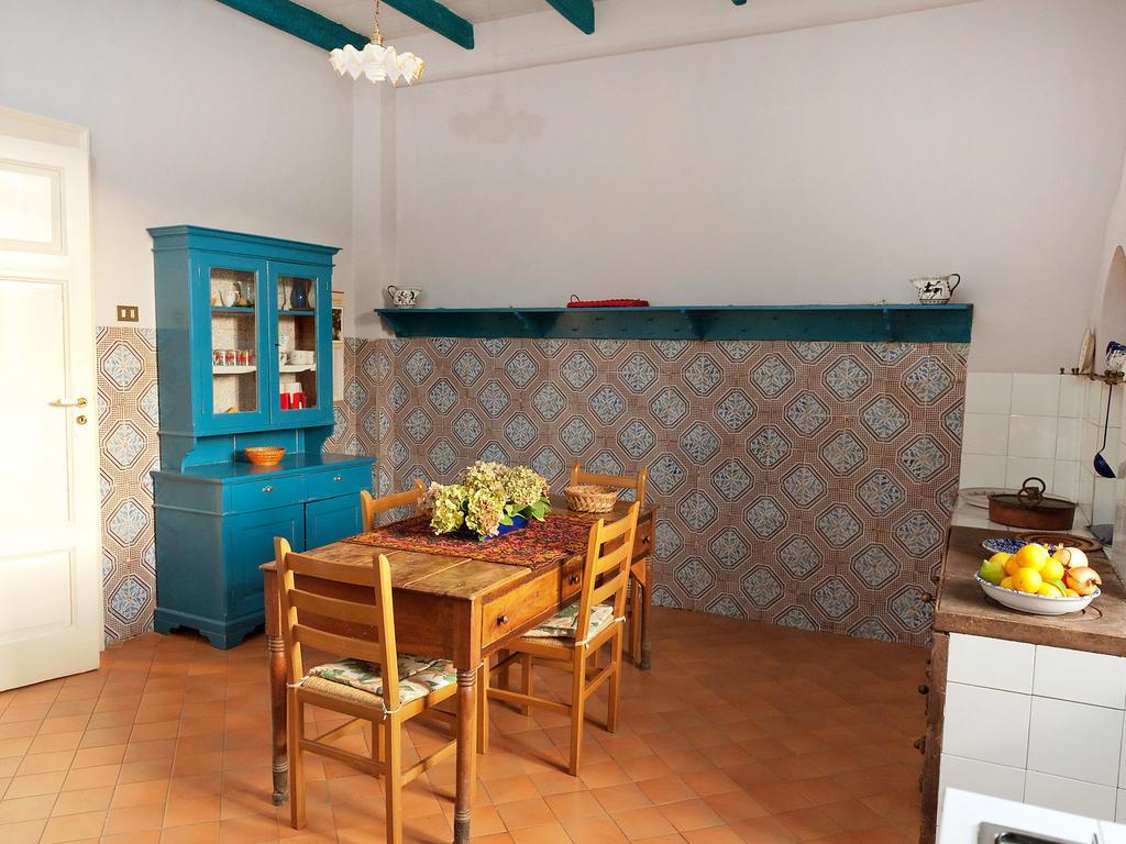 Taormina B&B Room photo